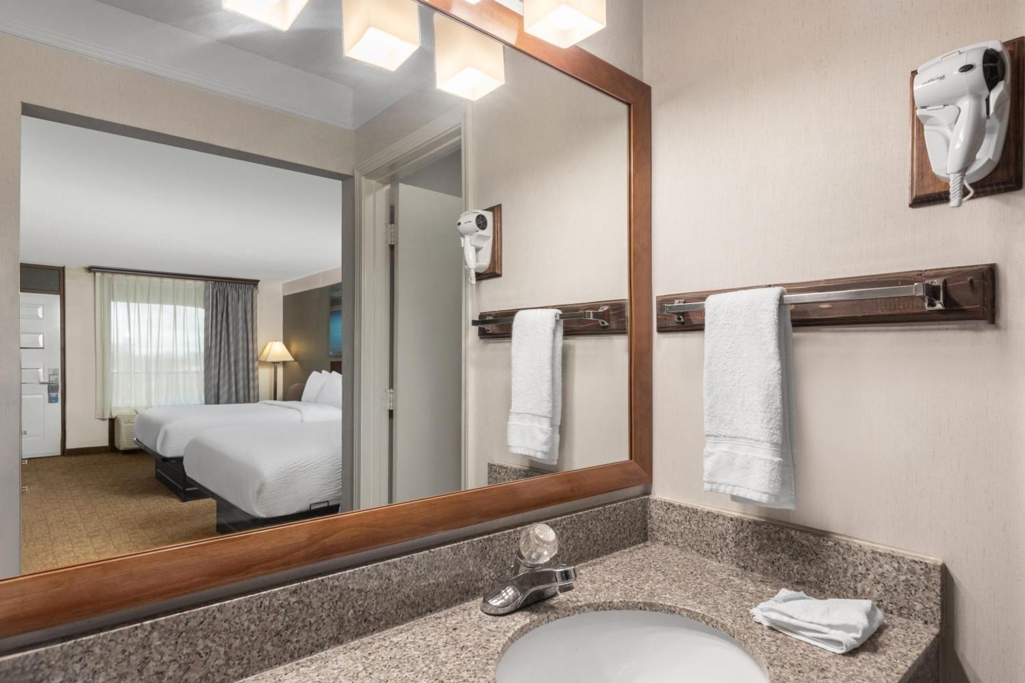 Days Inn By Wyndham Columbia Kentucky Esterno foto