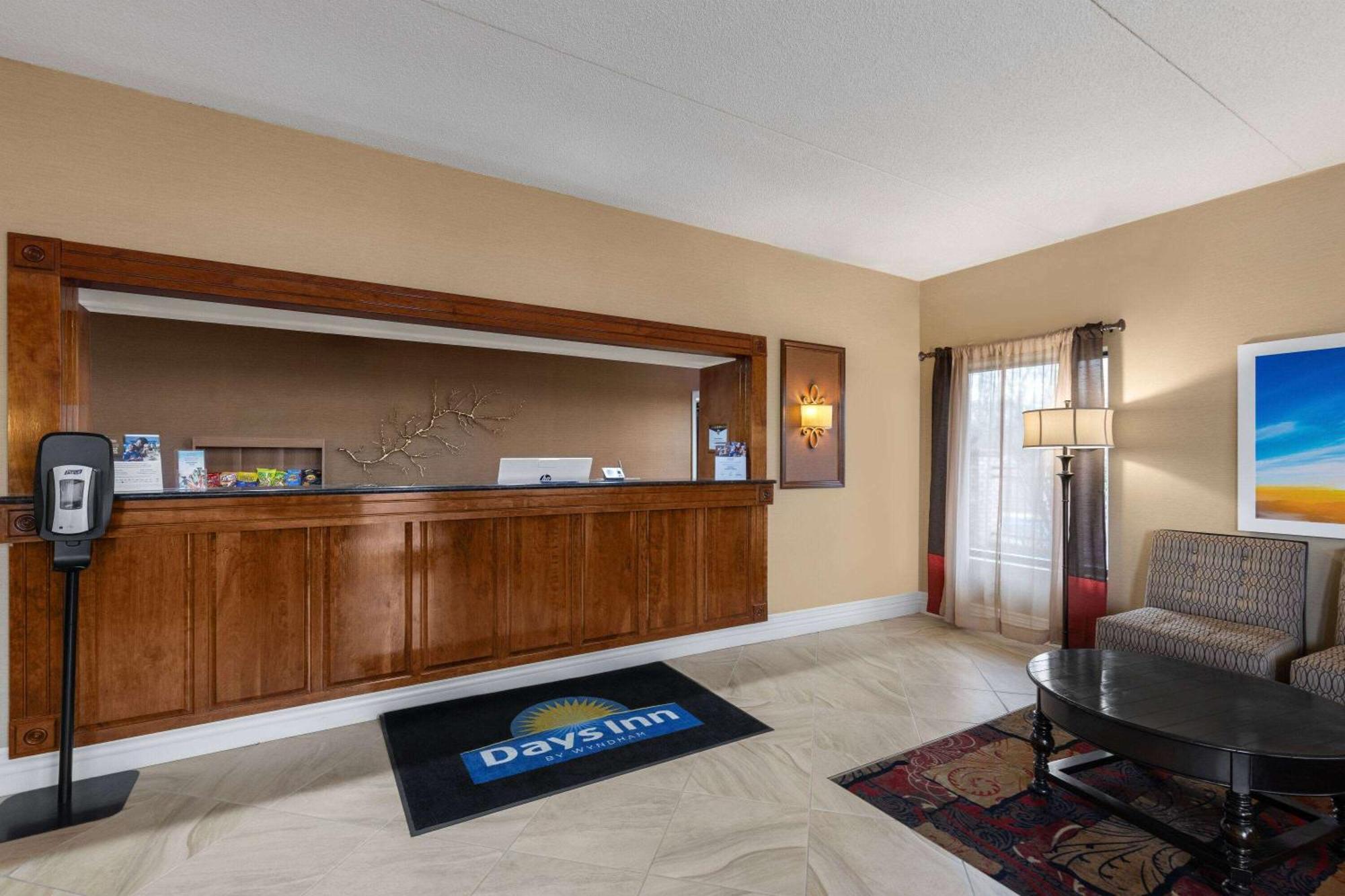 Days Inn By Wyndham Columbia Kentucky Esterno foto