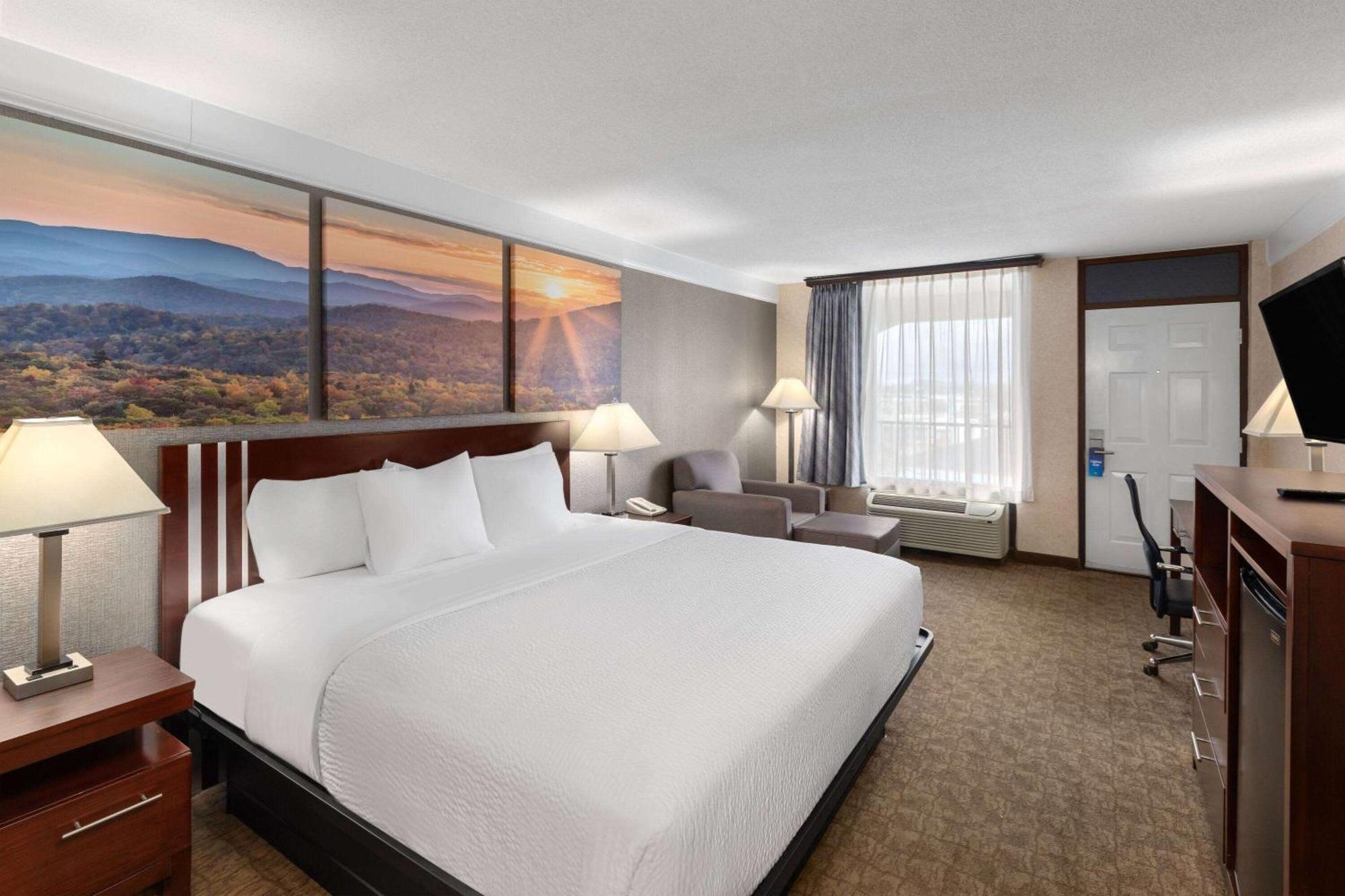 Days Inn By Wyndham Columbia Kentucky Esterno foto
