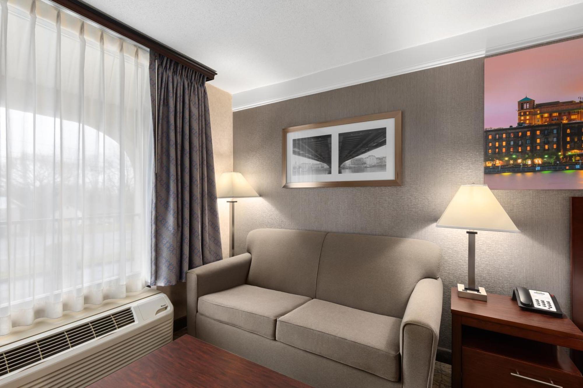 Days Inn By Wyndham Columbia Kentucky Esterno foto